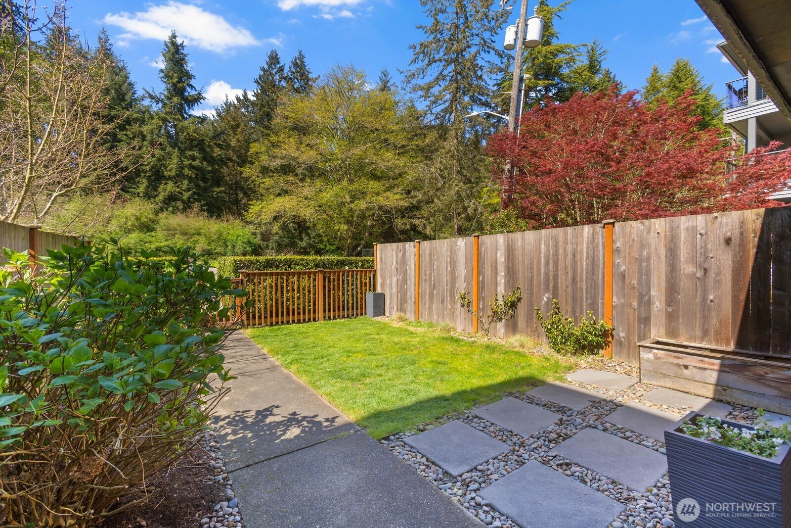 4206 36th Avenue W Seattle WA 98199