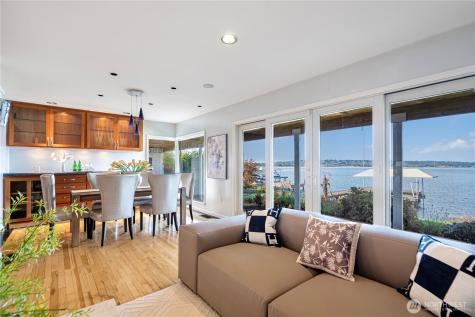 2045 Rose Point Lane Kirkland WA 98033