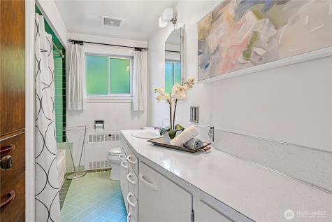 2045 Rose Point Lane Kirkland WA 98033