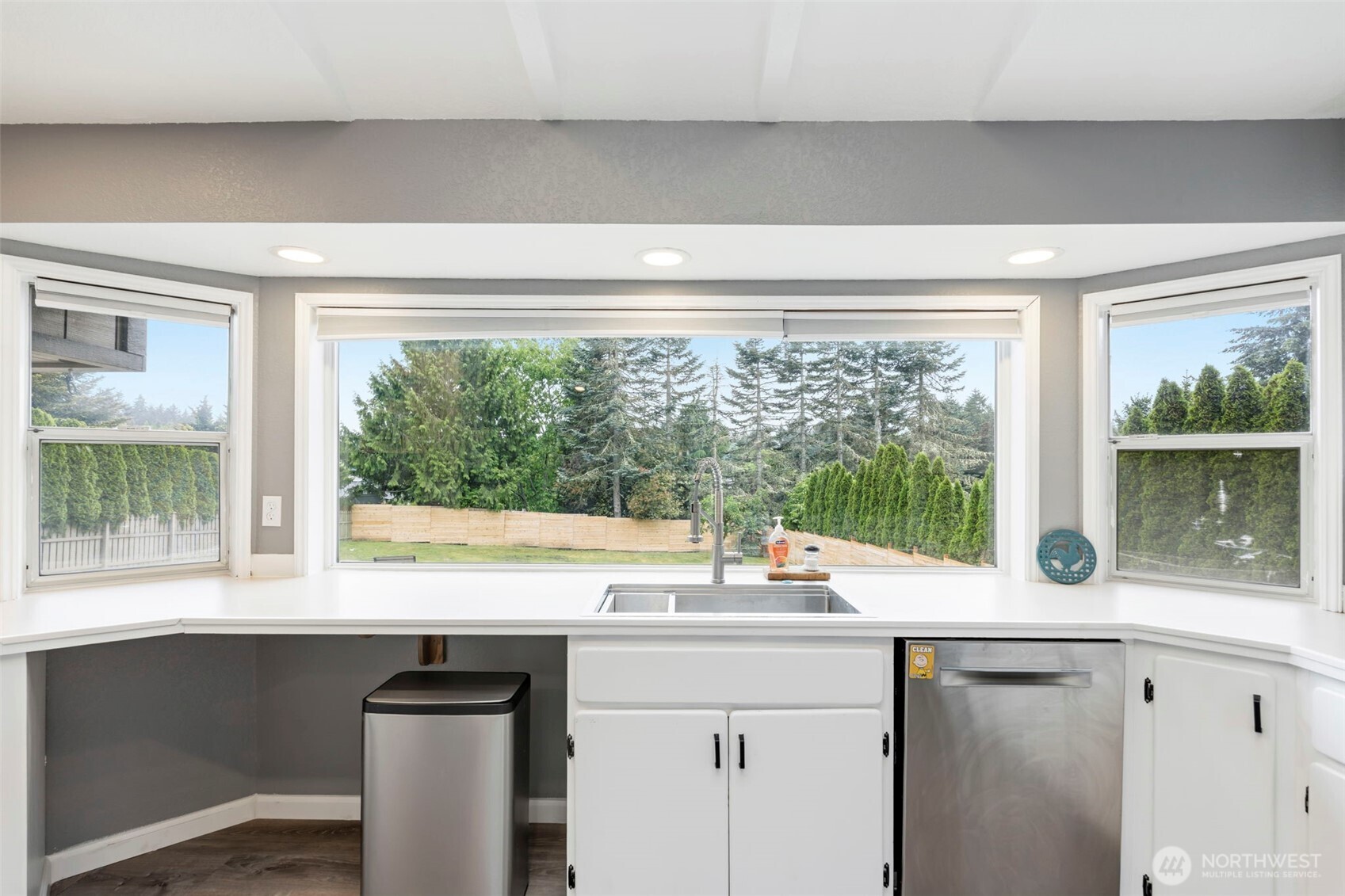 3733 Golden Eagle Loop Olympia WA 98513