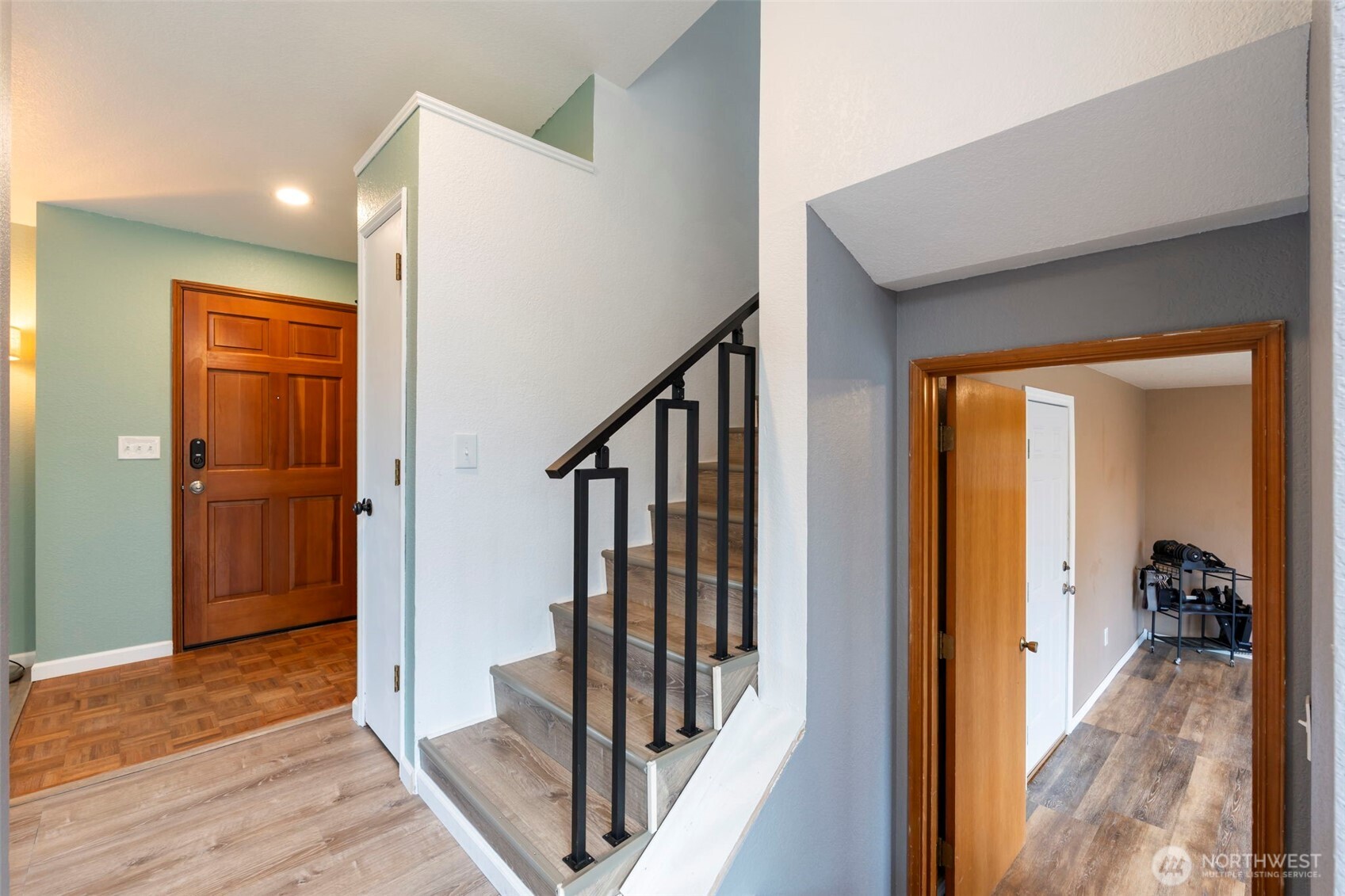3733 Golden Eagle Loop Olympia WA 98513