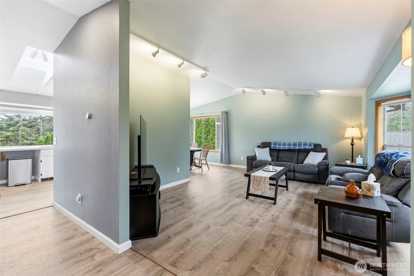 3733 Golden Eagle Loop Olympia WA 98513