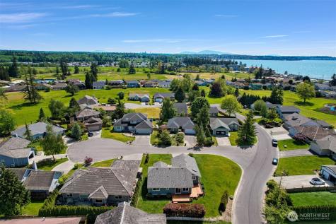 4756 Ironwood Court Blaine WA 98230