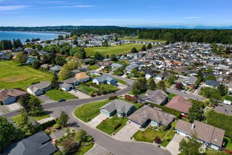 4756 Ironwood Court Blaine WA 98230