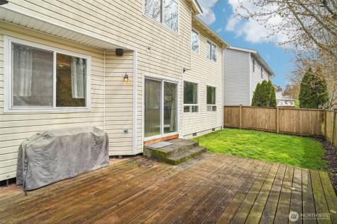 12302 160th Street E Puyallup WA 98374