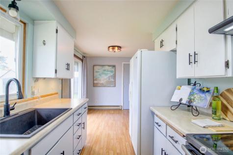 908 S 20th Mount Vernon WA 98274