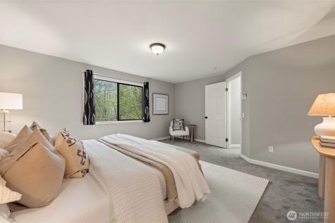 1228 NE Brockman Place Seattle WA 98125