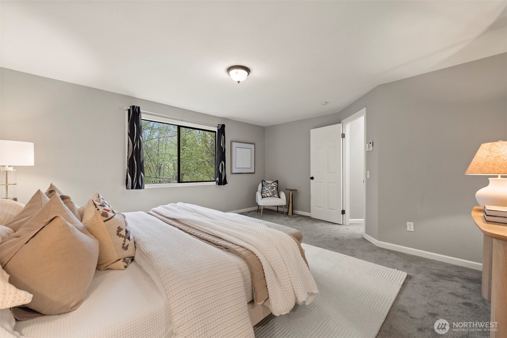 1228 NE Brockman Place Seattle WA 98125