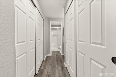 1228 NE Brockman Place Seattle WA 98125