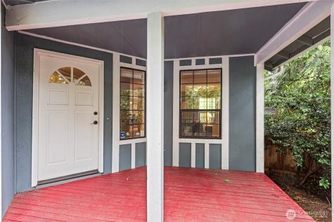 1228 NE Brockman Place Seattle WA 98125