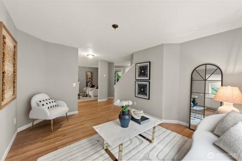 1228 NE Brockman Place Seattle WA 98125