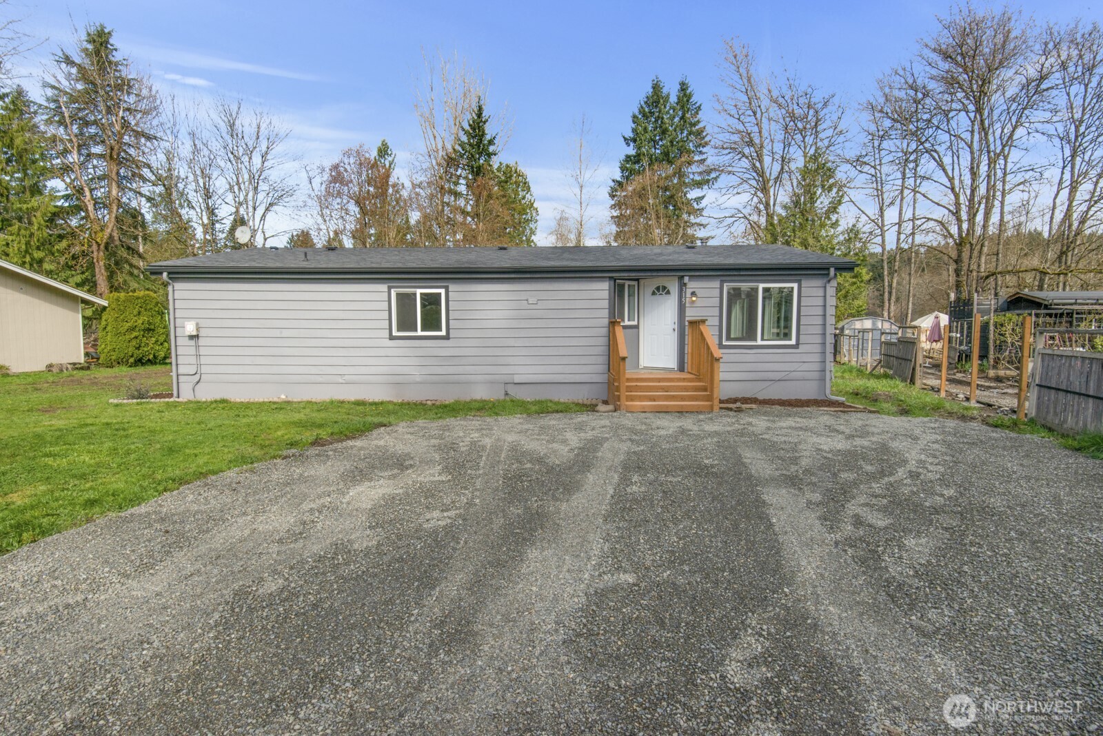 315 Highway 162 E South Prairie WA 98385