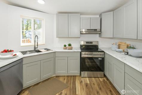 315 Highway 162 E South Prairie WA 98385