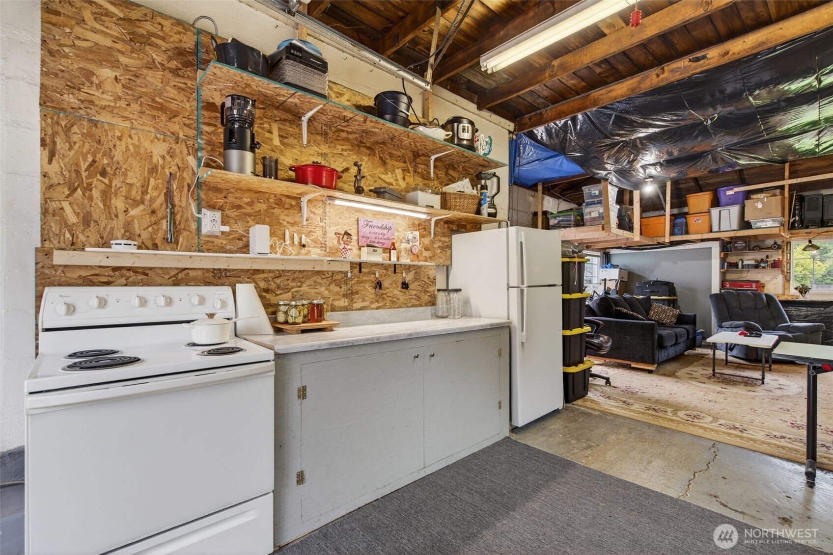 102 Nelson Avenue Kelso WA 98626
