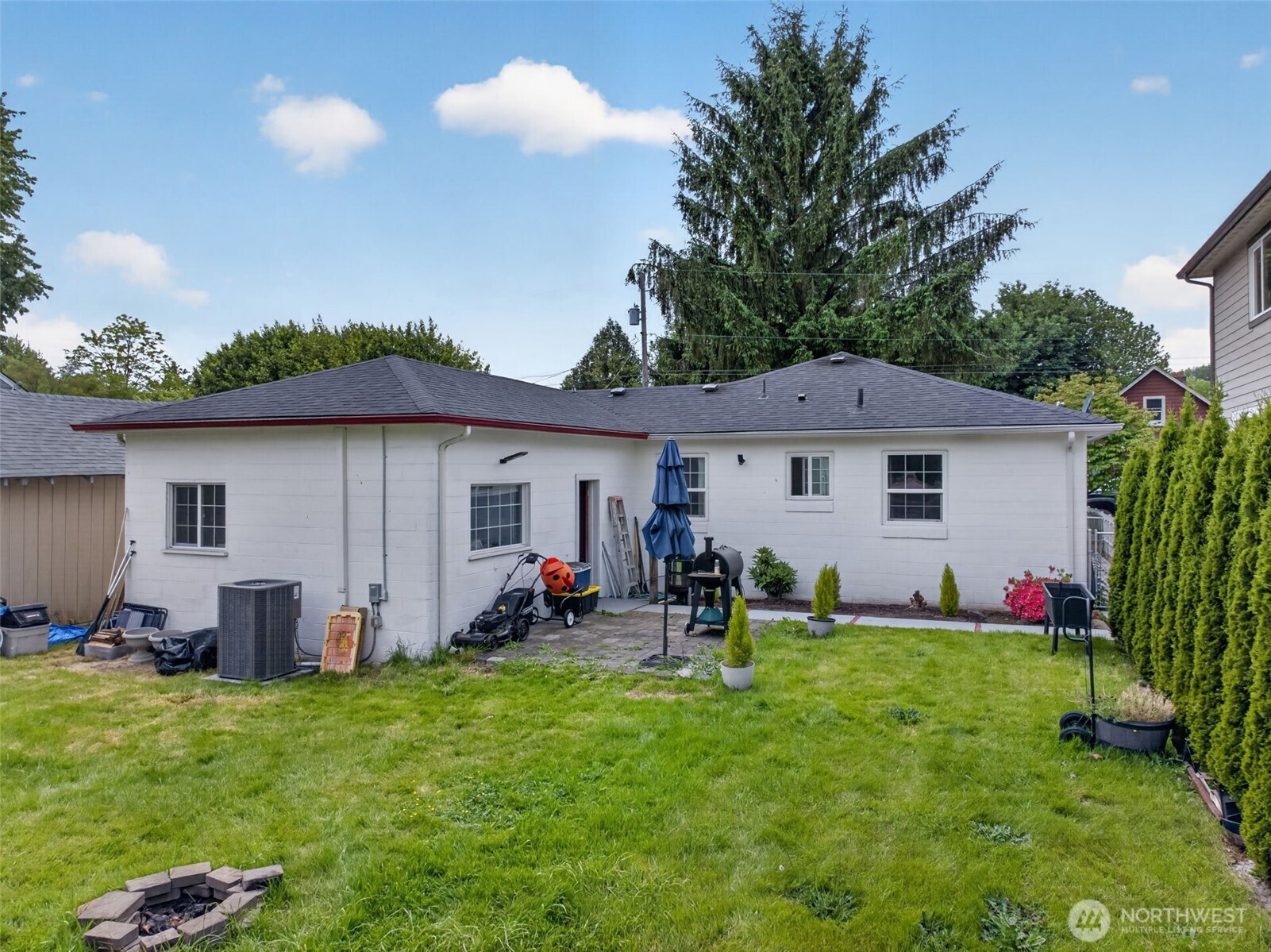 102 Nelson Avenue Kelso WA 98626