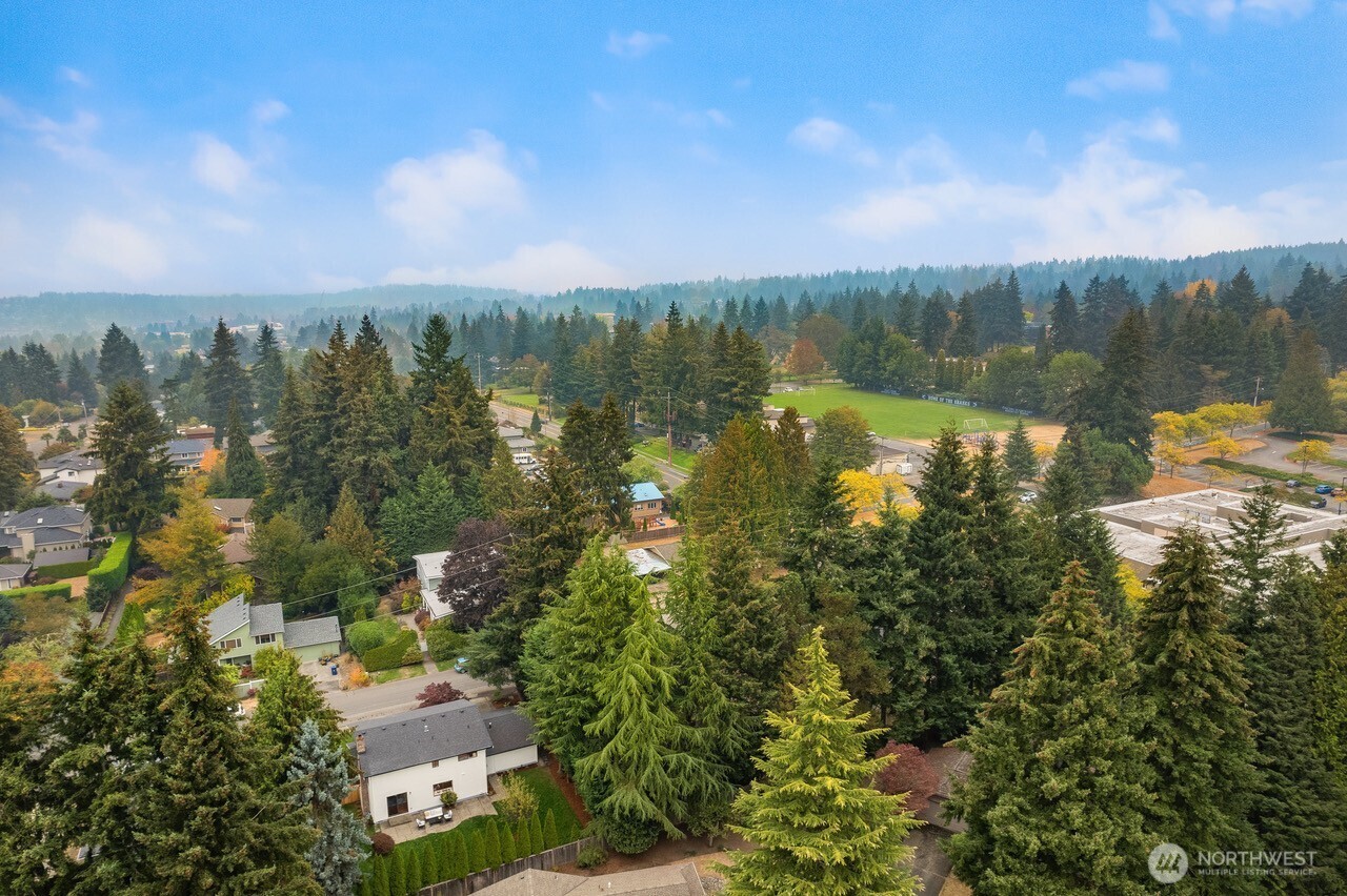 10703 NE 53rd Street Kirkland WA 98033