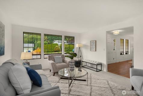 10703 NE 53rd Street Kirkland WA 98033