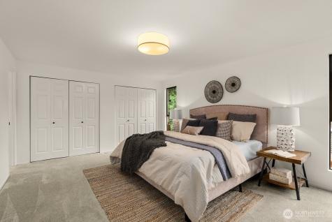 10703 NE 53rd Street Kirkland WA 98033