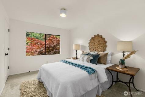 10703 NE 53rd Street Kirkland WA 98033
