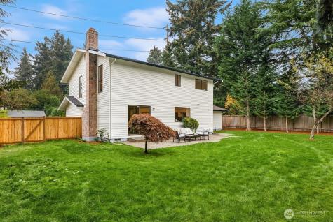 10703 NE 53rd Street Kirkland WA 98033