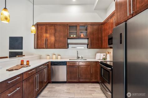 21204 8th Place W Lynnwood WA 98036
