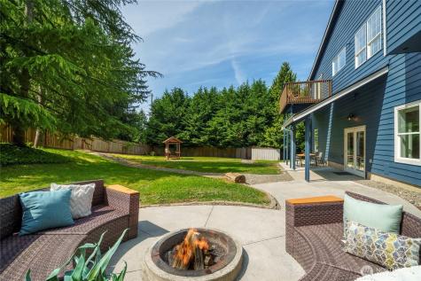 21204 8th Place W Lynnwood WA 98036