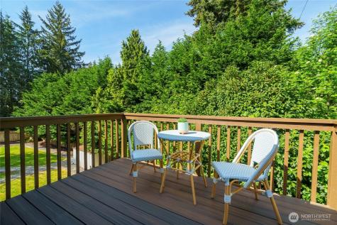 21204 8th Place W Lynnwood WA 98036