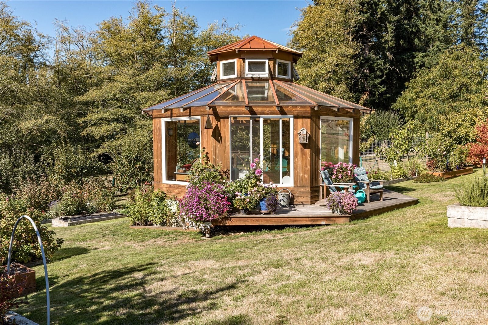 898 E Meadowood Lane Freeland WA 98249