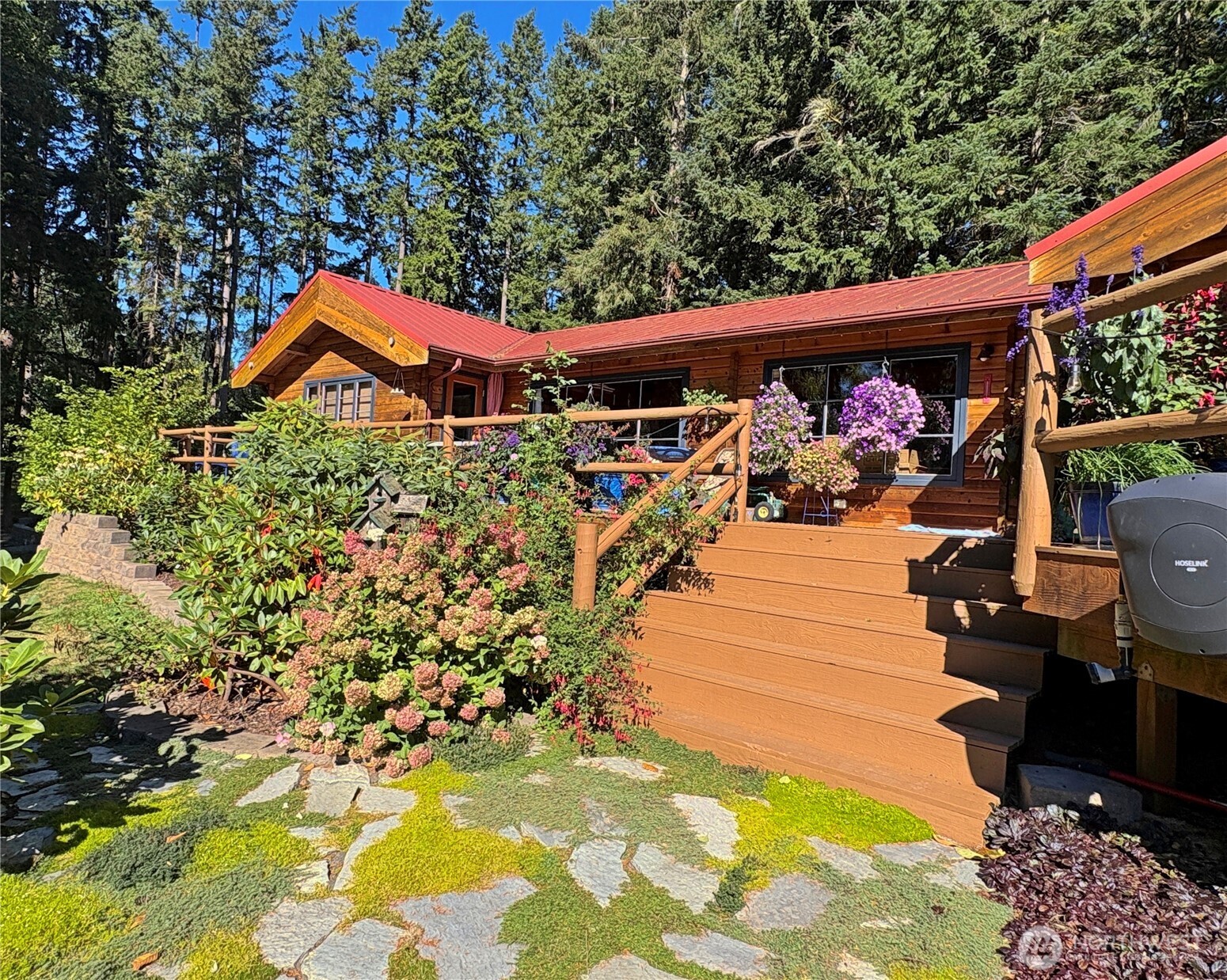 898 E Meadowood Lane Freeland WA 98249