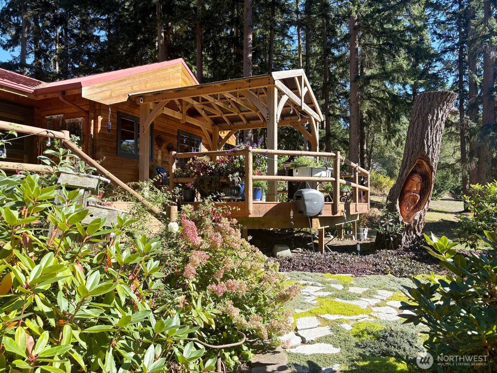 898 E Meadowood Lane Freeland WA 98249