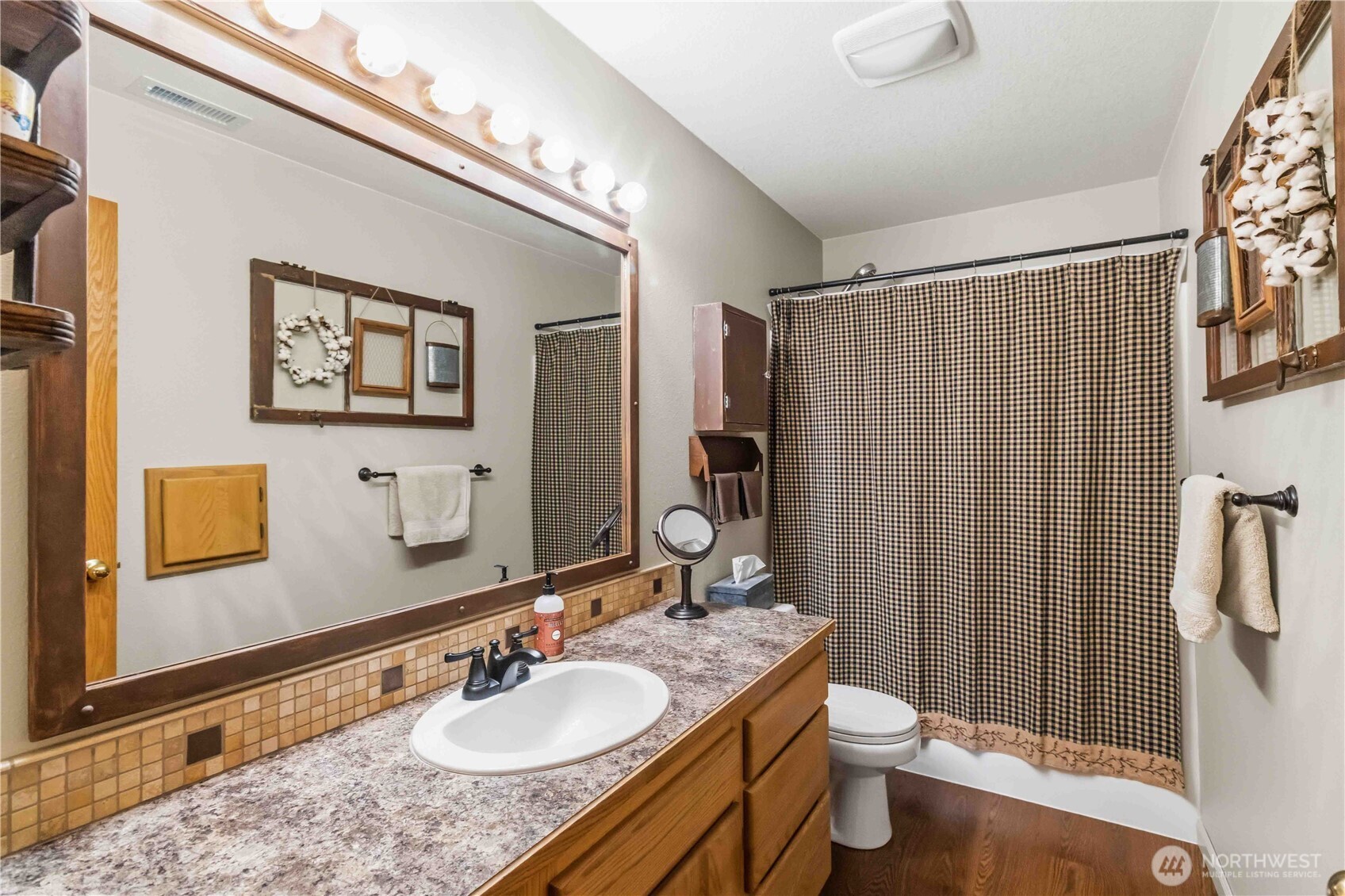 359 Frank Smith Road Toutle WA 98649