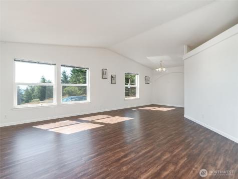 1712 Mount Pleasant Road Kelso WA 98626