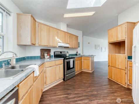 1712 Mount Pleasant Road Kelso WA 98626