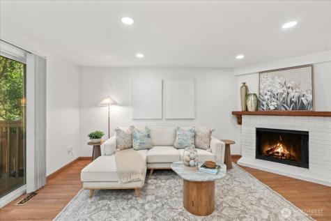 1416 218th Place SW Lynnwood WA 98036