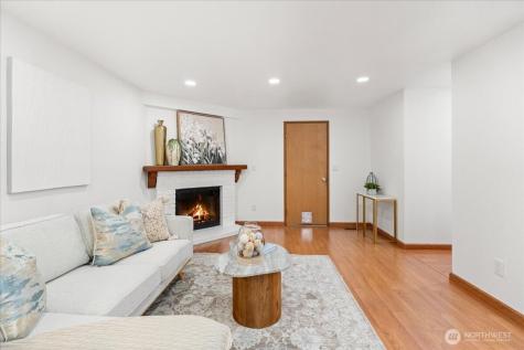 1416 218th Place SW Lynnwood WA 98036