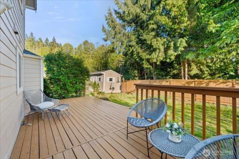 1416 218th Place SW Lynnwood WA 98036