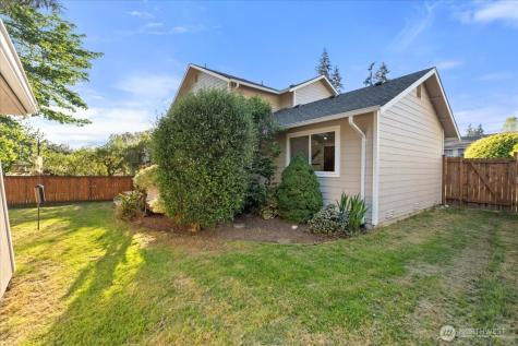 1416 218th Place SW Lynnwood WA 98036