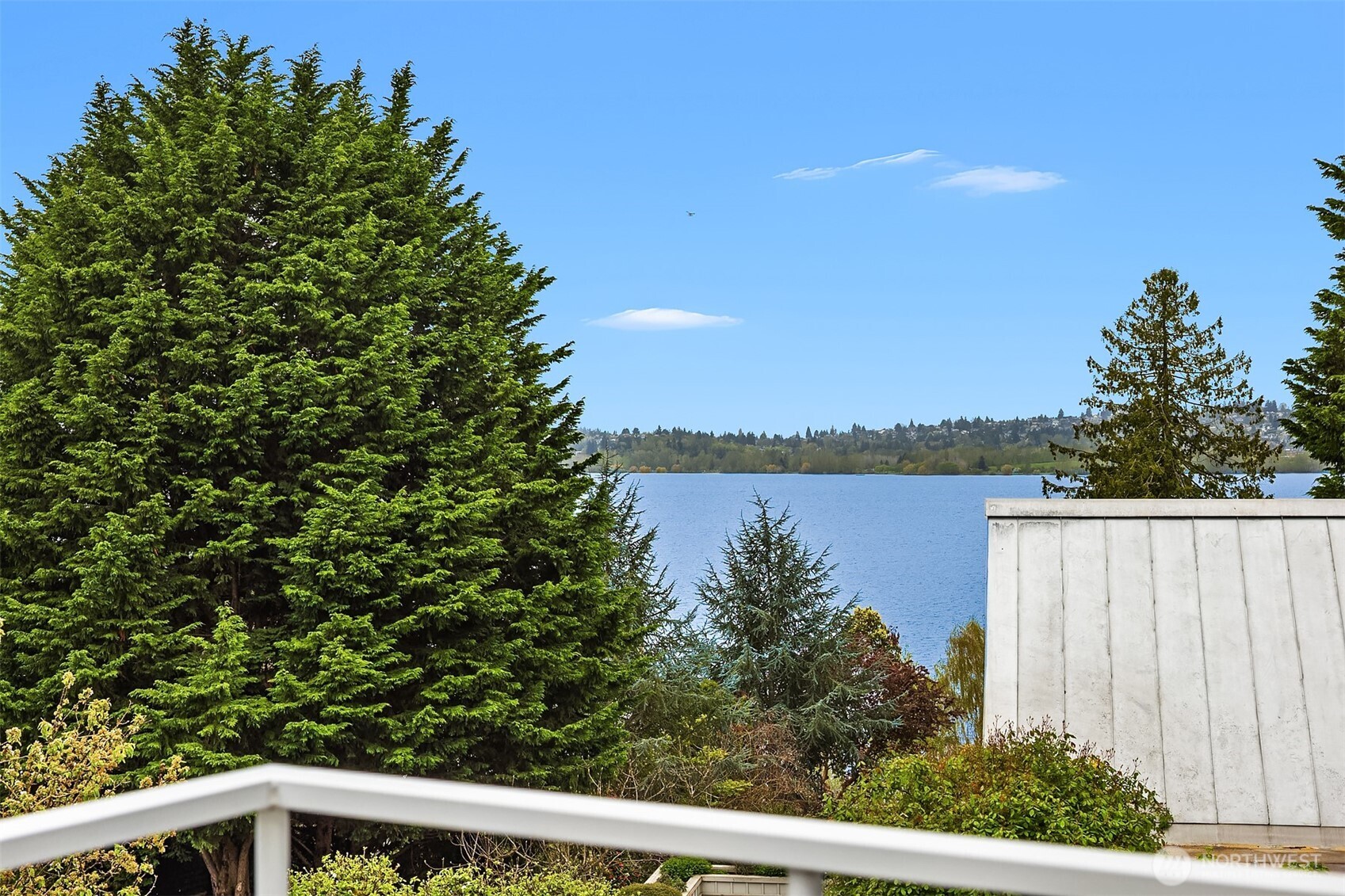 1023 14th Place W Kirkland WA 98033