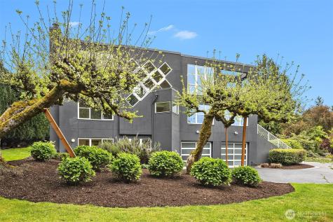 1023 14th Place W Kirkland WA 98033