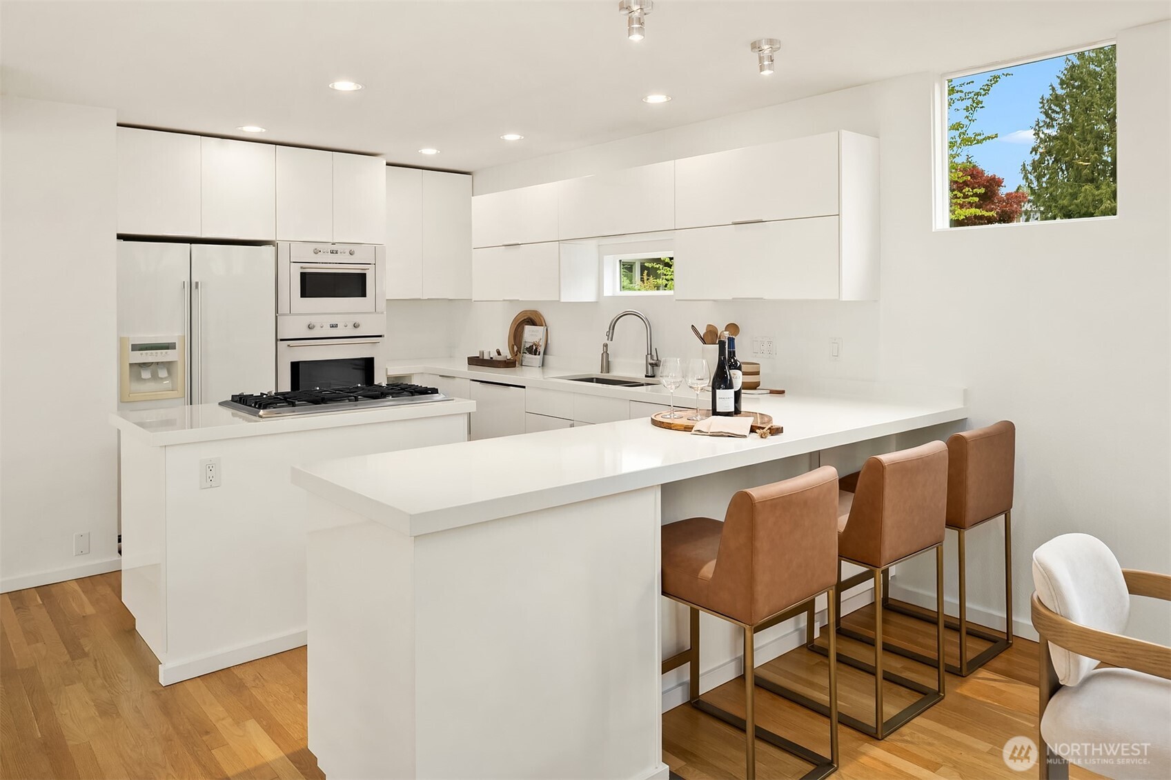 1023 14th Place W Kirkland WA 98033