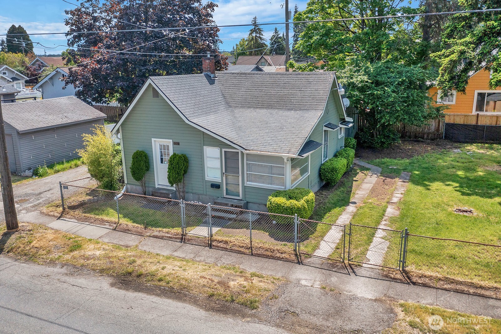 3561 E I Street Tacoma WA 98404