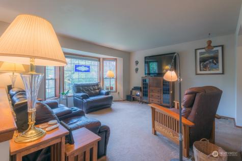 5417 NE Haig Place Kingston WA 98346