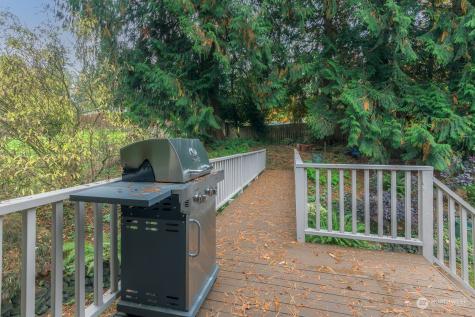 5417 NE Haig Place Kingston WA 98346