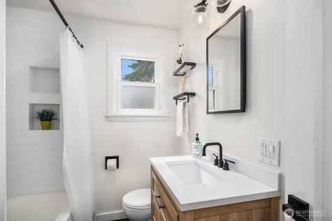 1309 N 80th Street Seattle WA 98103