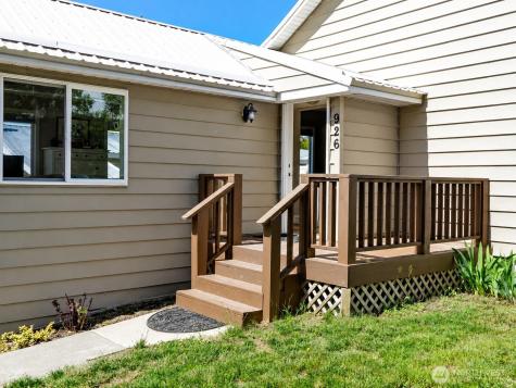 926 4th Avenue S Okanogan WA 98840