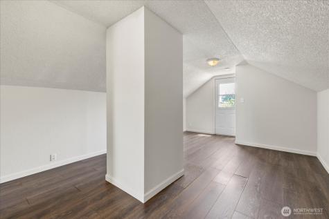 806 4th Street SE Auburn WA 98002