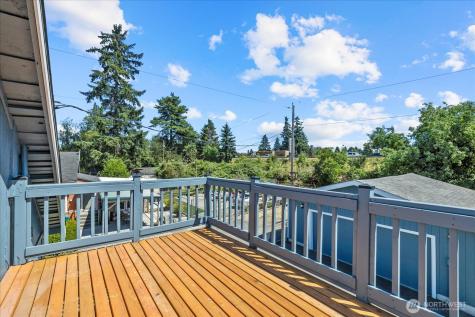 806 4th Street SE Auburn WA 98002