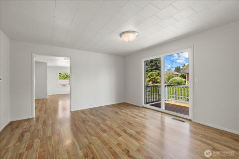806 4th Street SE Auburn WA 98002