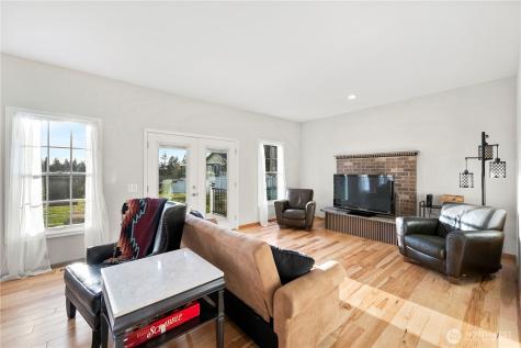 1242 Youngwood Road Camano Island WA 98282