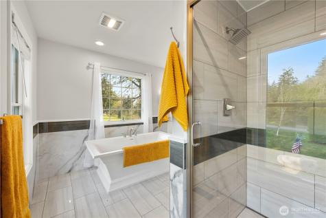 1242 Youngwood Road Camano Island WA 98282